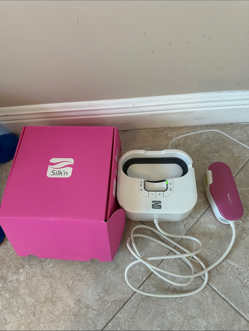 Silk’n At-Home Hair Removal Device with Base Station